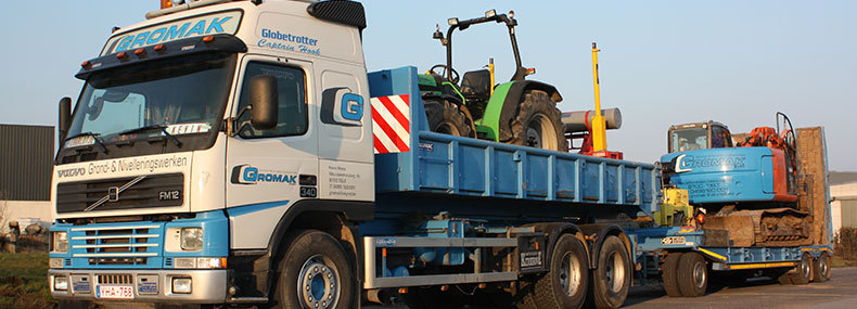 vrachtwagen containersysteem met dieplader